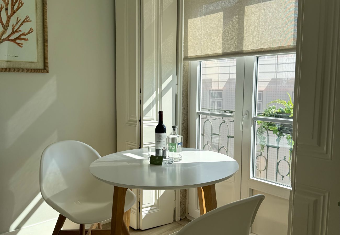 Estúdio em Lisboa - Janelas Verdes - Estúdio Superior
