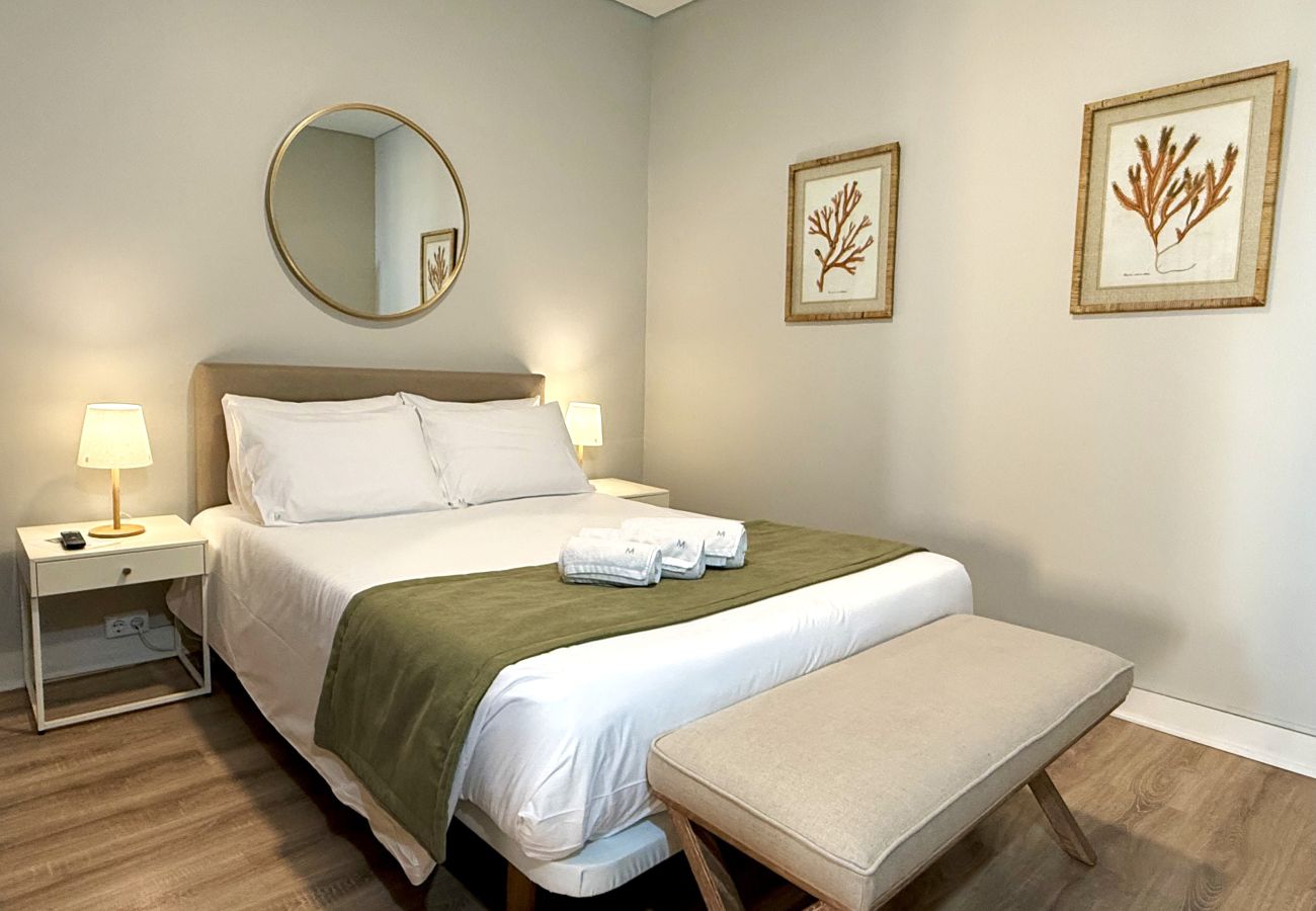 Apartamento em Lisboa - Janelas Verdes - T1 Executivo